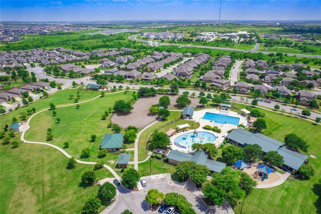 595 Wild Pecan LOOP, Buda, TX 78610