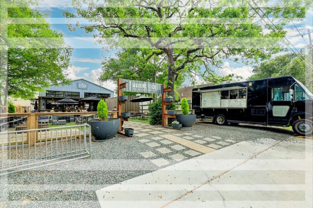 5422 Golf Drive, Houston, TX 77091