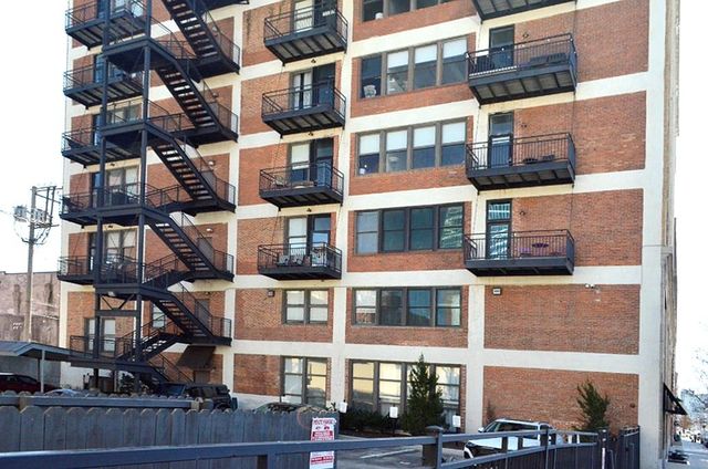 1535 Walnut Street 301, Kansas City, MO 64108