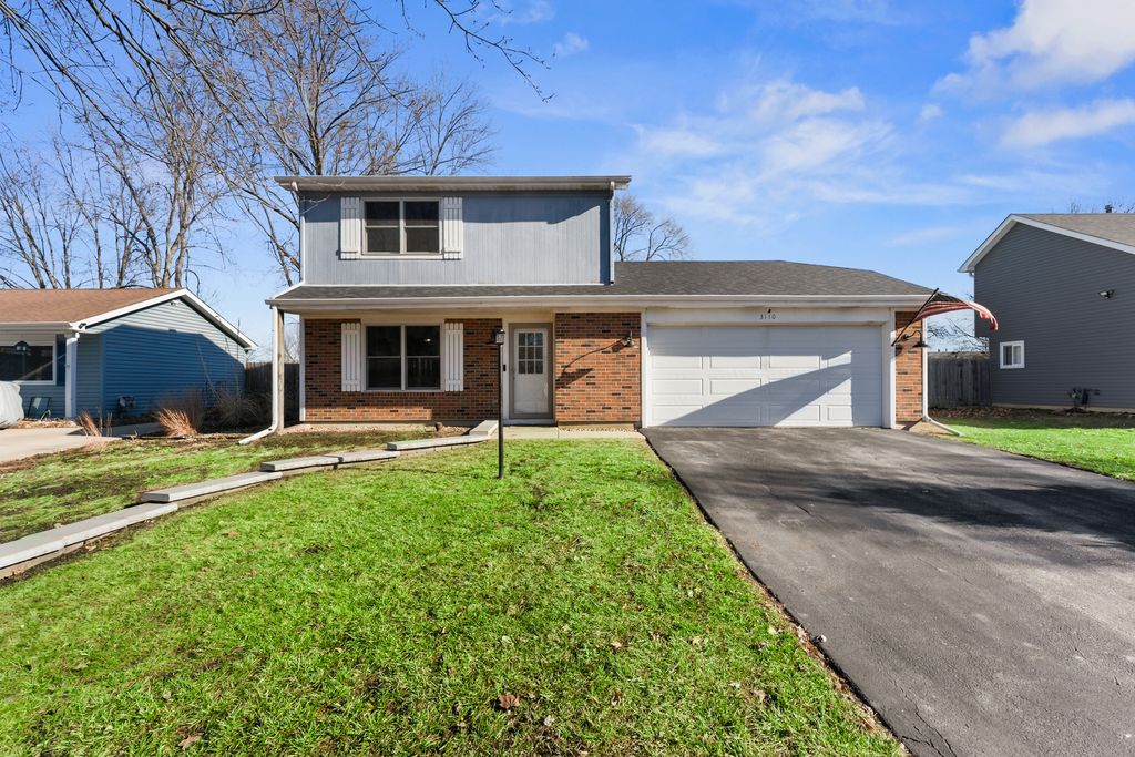 Image 1 of property listing at 3110 Timber Hill Lane, Aurora, IL 60504