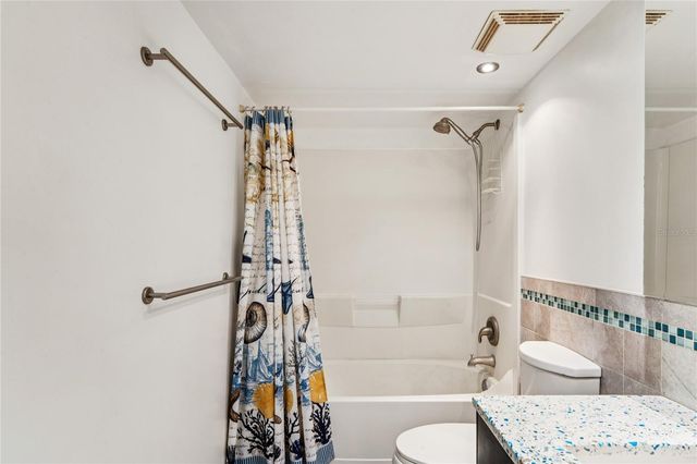 1975 W BAY DRIVE 312, Largo, FL 33770