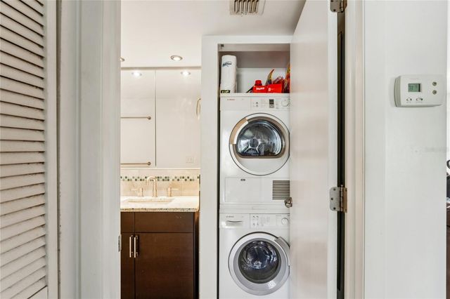 1975 W BAY DRIVE 312, Largo, FL 33770