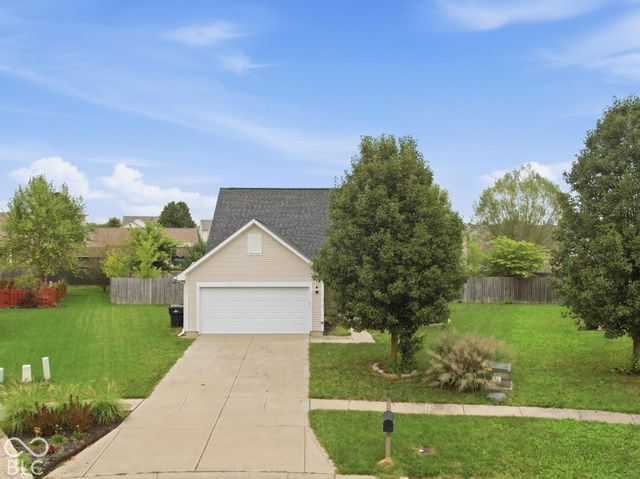 6489 Enclave Court, Greenwood, IN 46143