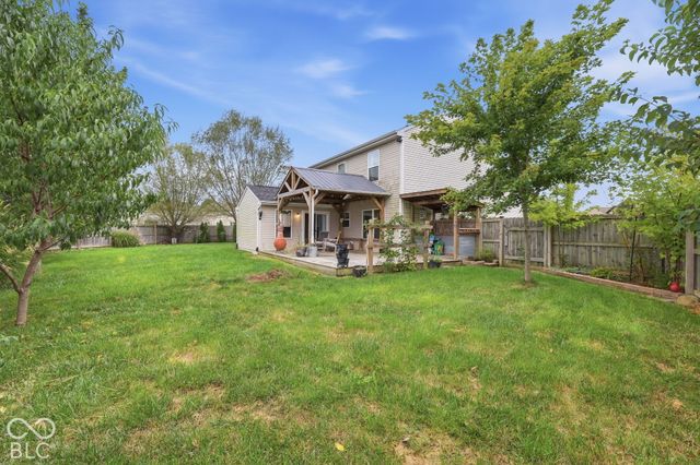 6489 Enclave Court, Greenwood, IN 46143