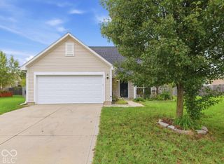 6489 Enclave Court, Greenwood, IN 46143