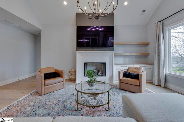 24 Hawkins Road, Greenville, SC 29615