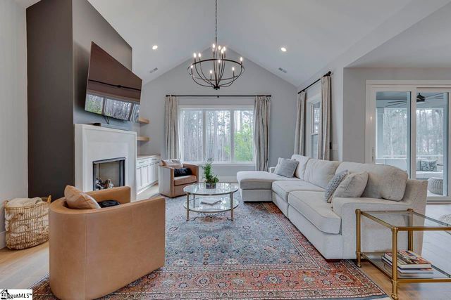 24 Hawkins Road, Greenville, SC 29615