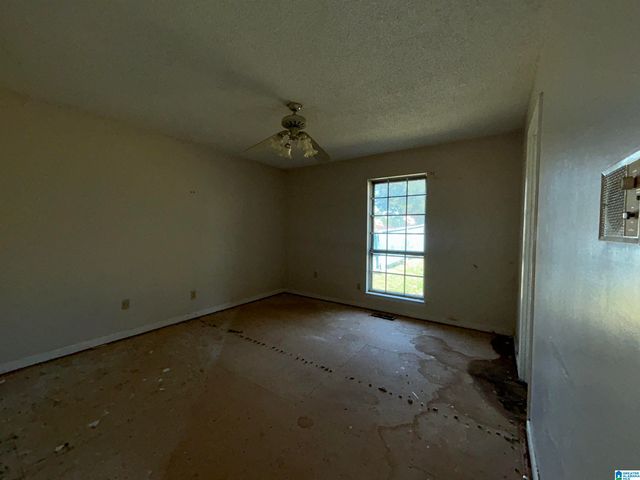 1801 HATCHET AVENUE, Tarrant, AL 35217