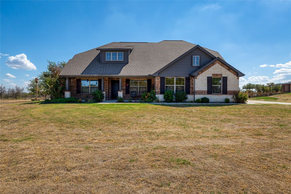 3841 J E Woody Road, Springtown, TX 76082 — photo 4