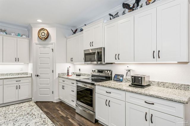 605 Wild Heron Way, Pensacola, FL 32506