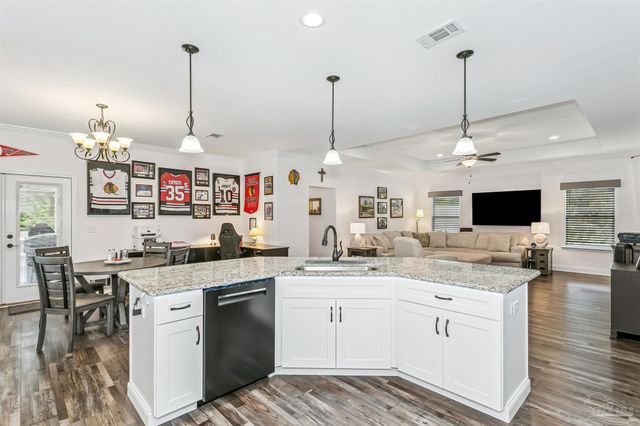 605 Wild Heron Way, Pensacola, FL 32506