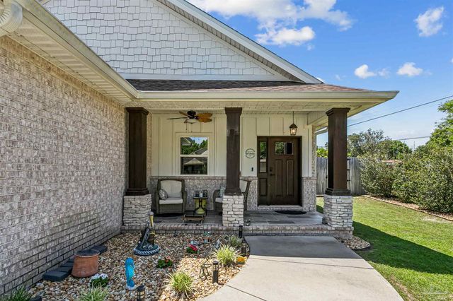 605 Wild Heron Way, Pensacola, FL 32506