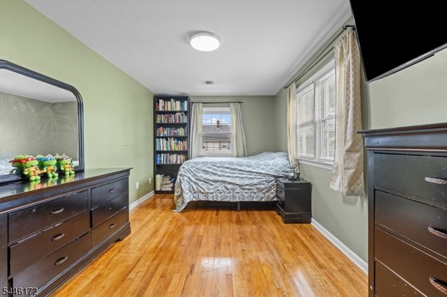 689 Gates Ter, Union Twp., NJ 07083