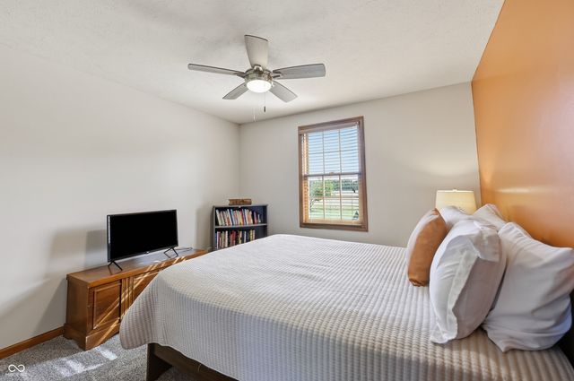8262 N Mechanicsburg Road, Middletown, IN 47356