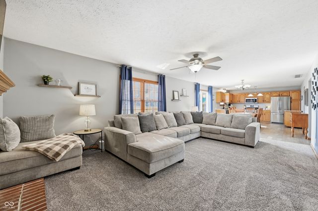 8262 N Mechanicsburg Road, Middletown, IN 47356