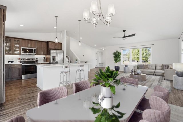 233 Greenway Circle, Deerfield, WI 53531
