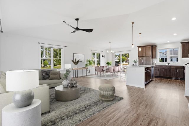 233 Greenway Circle, Deerfield, WI 53531