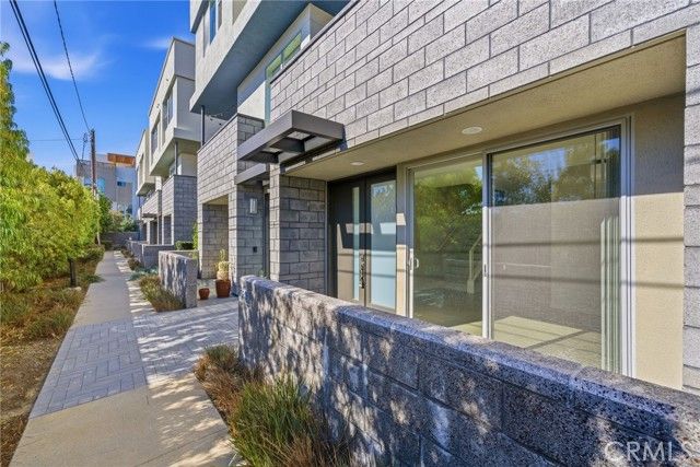 639 Channel Way, Costa Mesa, CA 92627