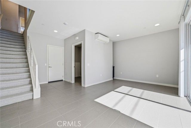 639 Channel Way, Costa Mesa, CA 92627