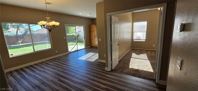 1132 Castle Point Avenue, Henderson, NV 89074