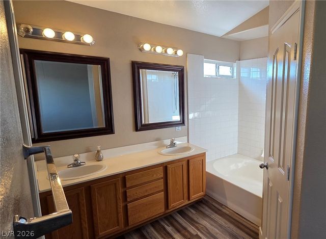 1132 Castle Point Avenue, Henderson, NV 89074