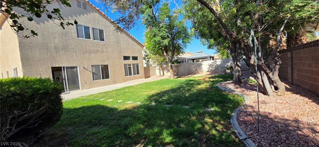 1132 Castle Point Avenue, Henderson, NV 89074