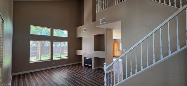 1132 Castle Point Avenue, Henderson, NV 89074