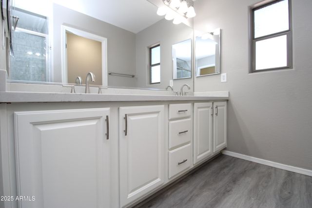 3710 E WAITE Lane, Gilbert, AZ 85295