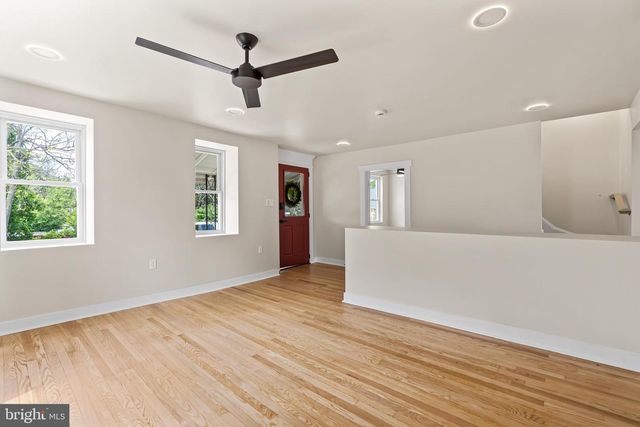 102 W ANTIETAM ST, Sharpsburg, MD 21782