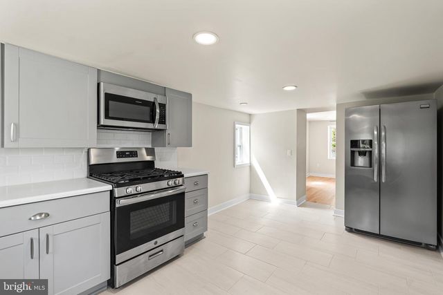 102 W ANTIETAM ST, Sharpsburg, MD 21782