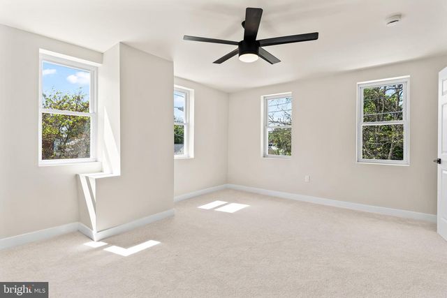 102 W ANTIETAM ST, Sharpsburg, MD 21782