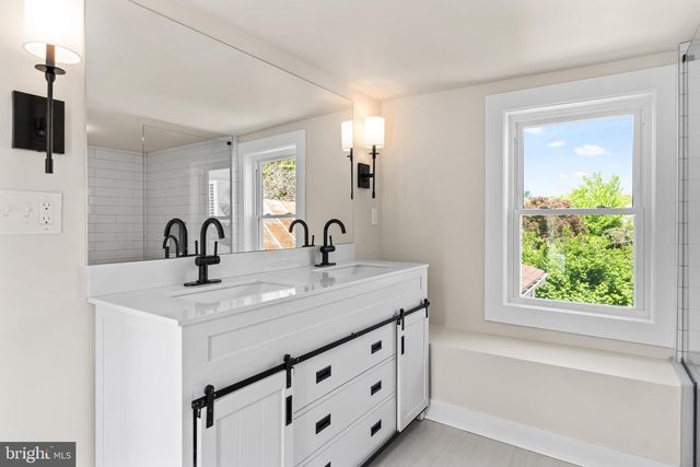 102 W ANTIETAM ST, Sharpsburg, MD 21782