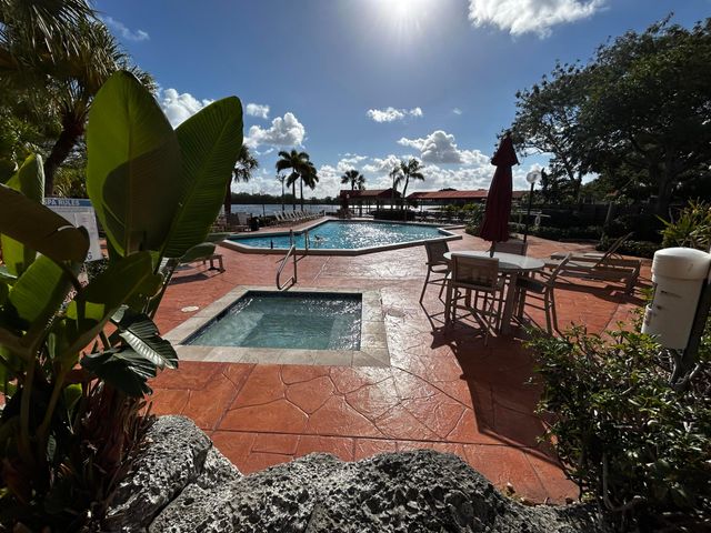 1102 Republic Court, Deerfield Beach, FL 33442