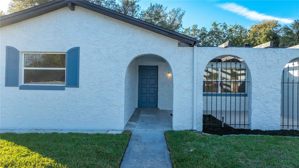 Image 14 of property listing at 4612 CHATEAU ROAD, Orlando, FL 32808