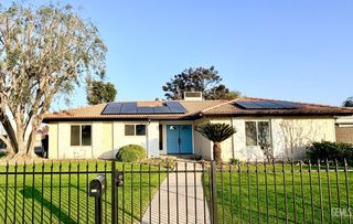 5820 Patton Way, Bakersfield, CA 93308