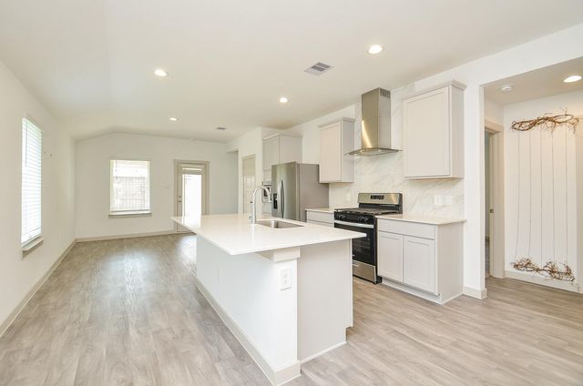 2804 Wingmore Lane, Houston, TX 77047