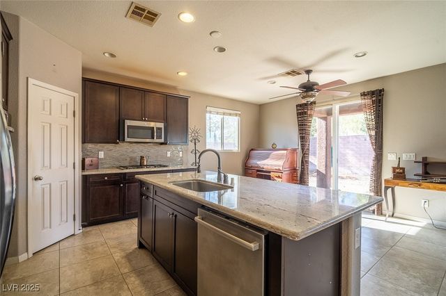 11211 Carlin Farms Street, Las Vegas, NV 89179