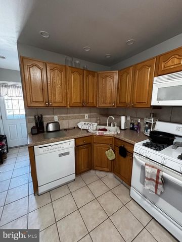 4356 EDGEMONT ST, Philadelphia, PA 19137