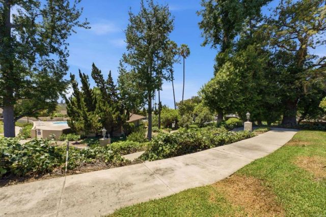 9320 Earl Street 33, La Mesa, CA 91942