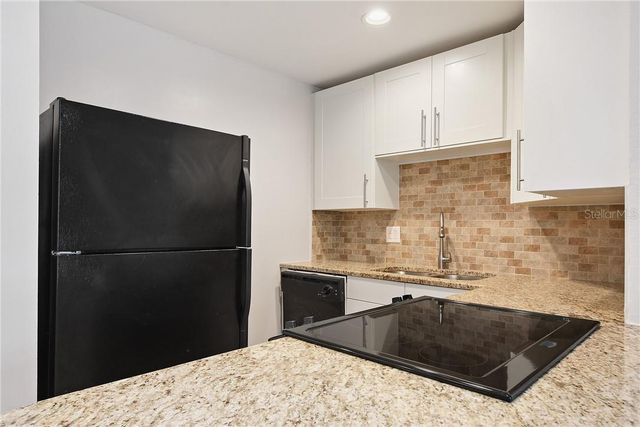 136 W AMERICA STREET 34, Orlando, FL 32801
