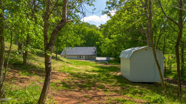 1445 River Road, New Market, TN 37820