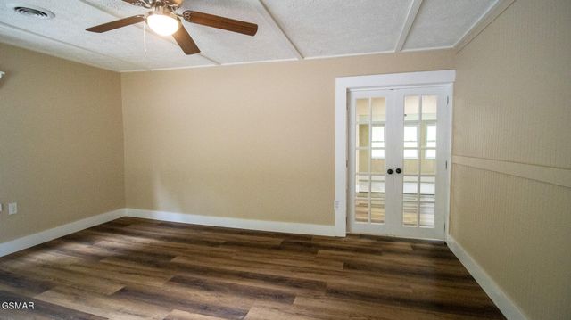 1445 River Road, New Market, TN 37820