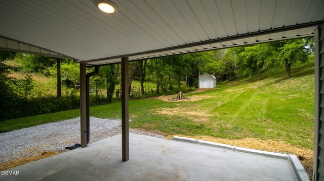 1445 River Road, New Market, TN 37820