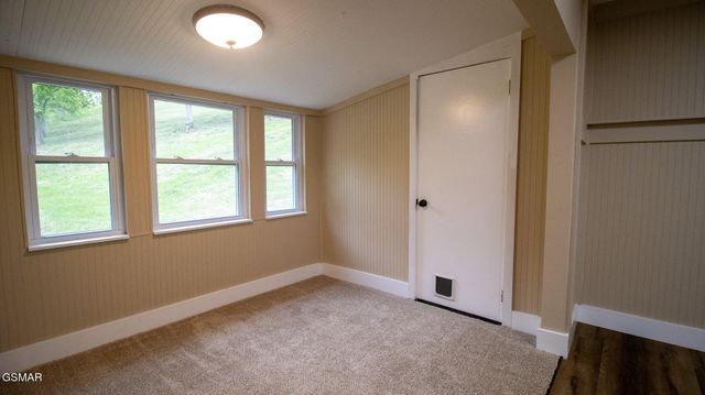 1445 River Road, New Market, TN 37820