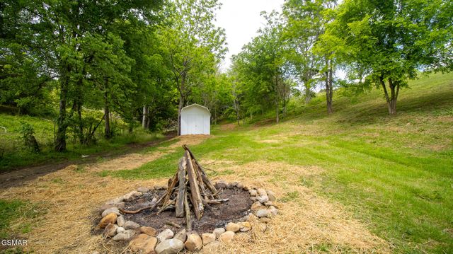 1445 River Road, New Market, TN 37820