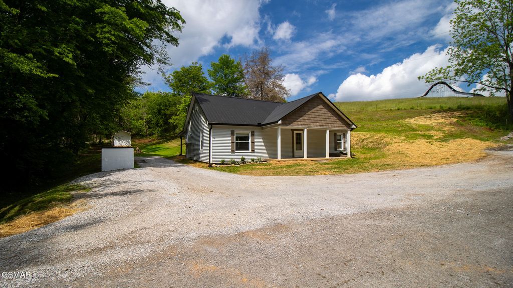 1445 River Road, New Market, TN 37820