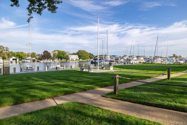 263 River Avenue 19, Patchogue, NY 11772