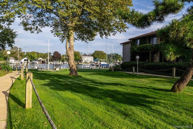 263 River Avenue 19, Patchogue, NY 11772