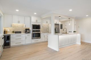263 River Avenue 19, Patchogue, NY 11772