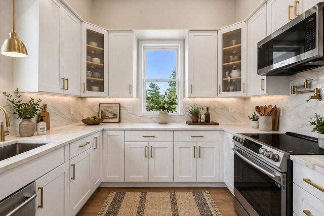 4234 4TH STREET S, St Petersburg, FL 33705